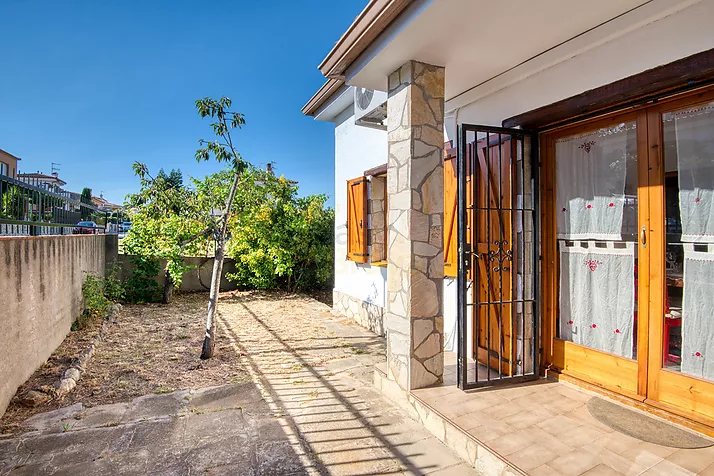 Casa d'una planta a una de les millors zones de Calonge.